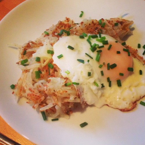 horseradish hash browns with sunny side up egg | things i made today
